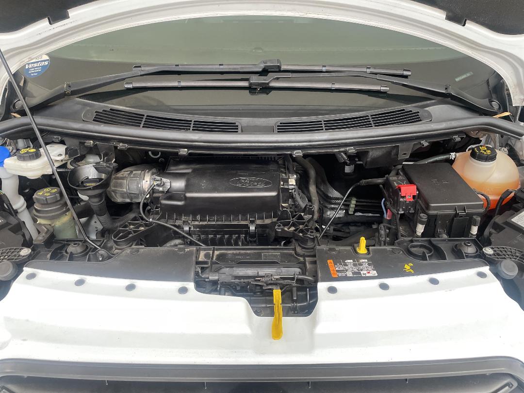 Photo '13' of Ford Transit