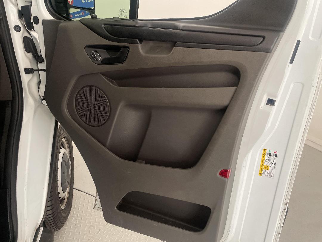 Photo '15' of Ford Transit