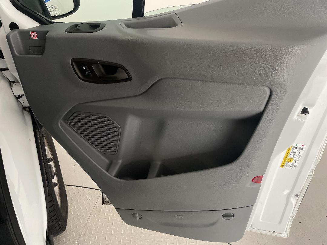 Photo '15' of Ford Transit Photo '15' of Ford Transit