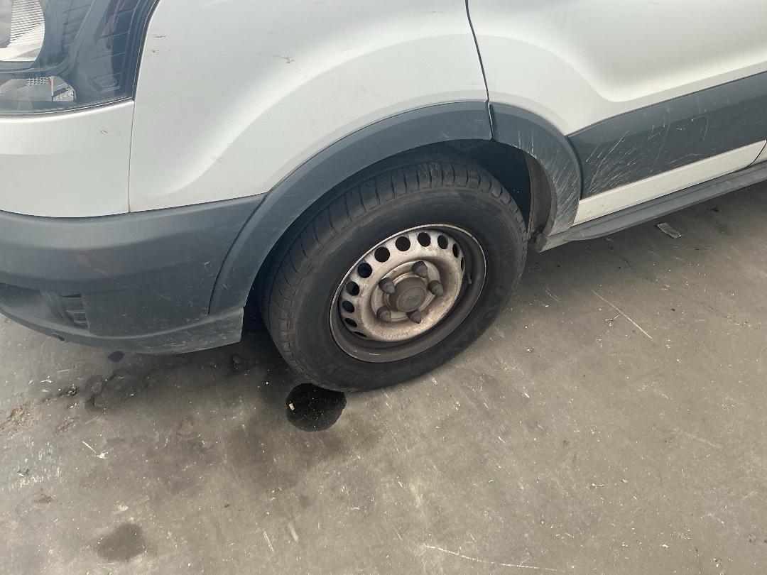 Photo '6' of Ford Transit 350L LWB VAN Photo '6' of Ford Transit 350L LWB VAN