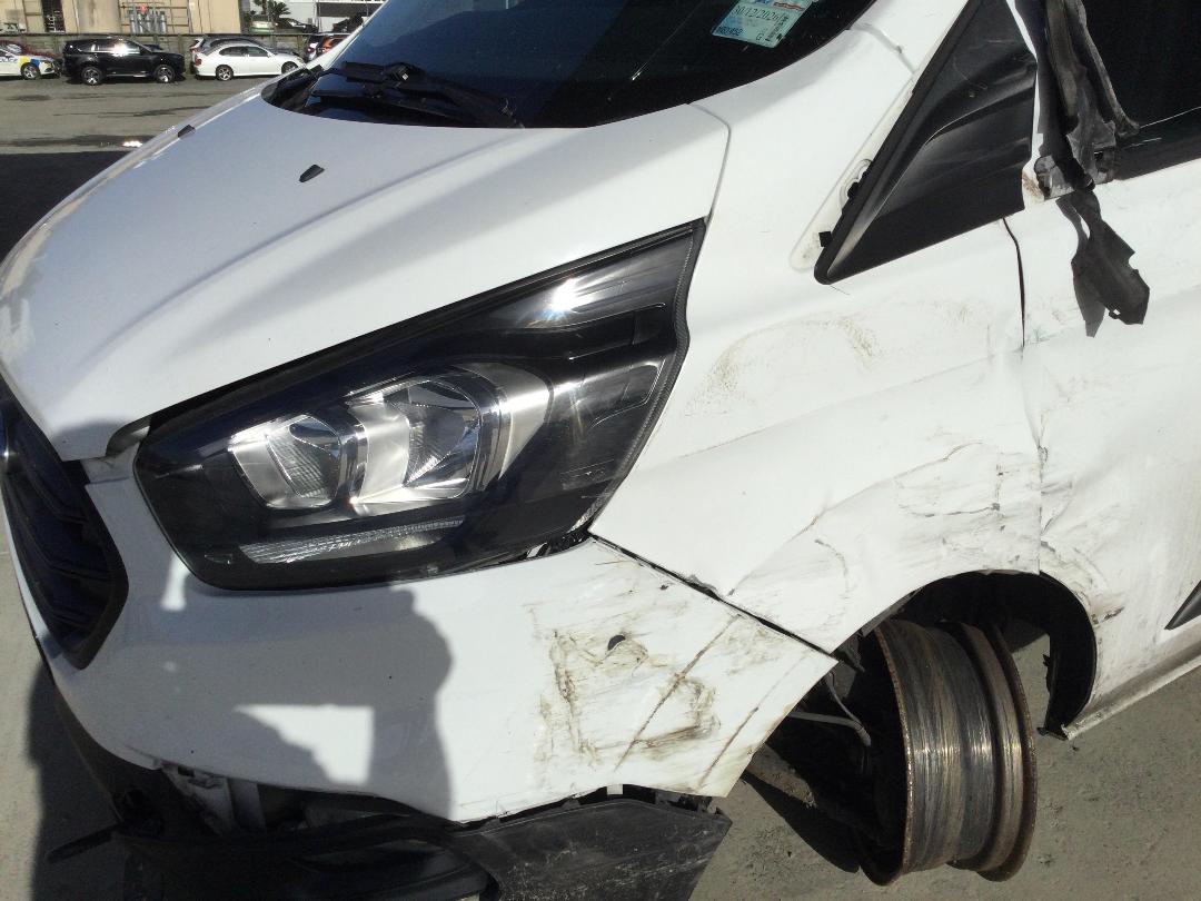 Photo '9' of Ford Transit Custom SWB LOW Roof