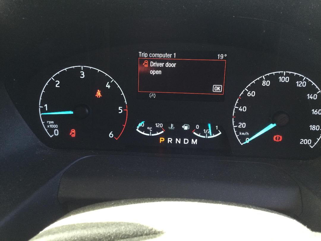 Photo '17' of Ford Transit Custom SWB LOW Roof