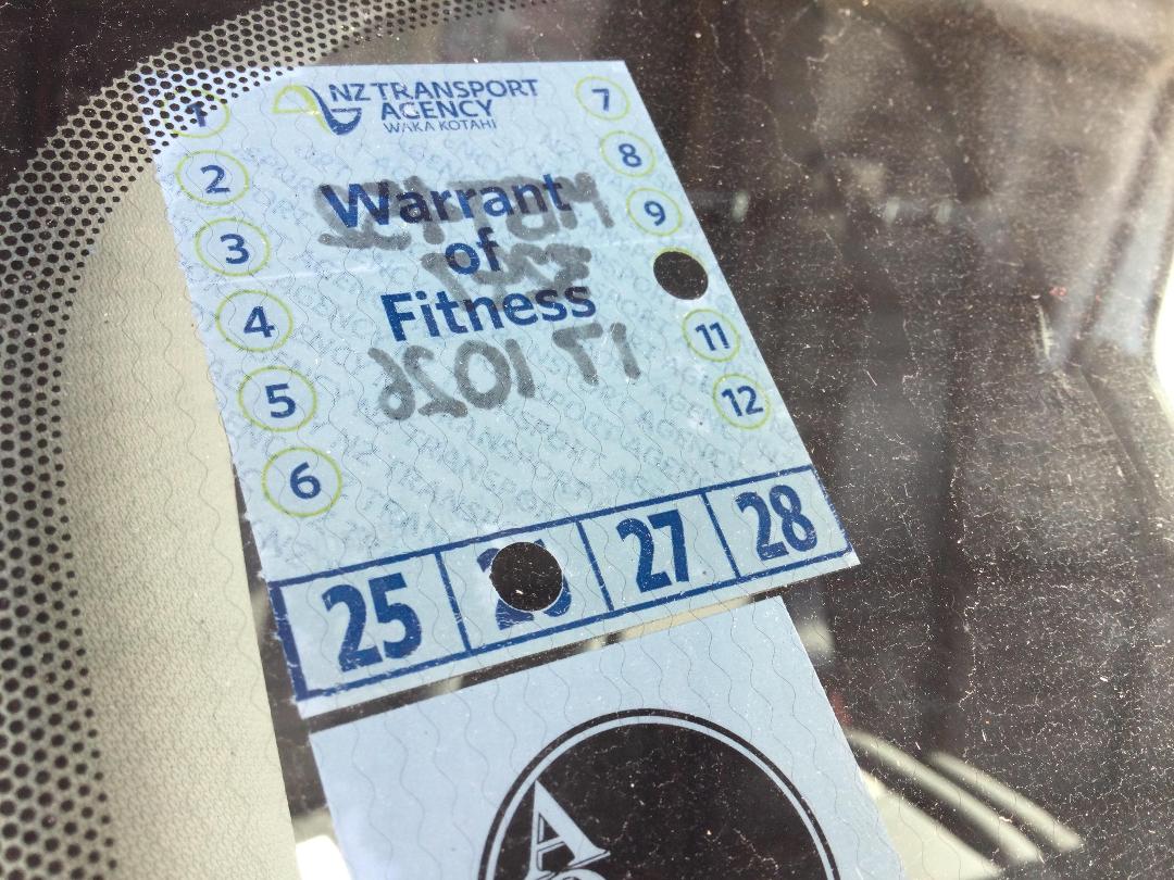 Photo '24' of Ford Transit Custom SWB LOW Roof