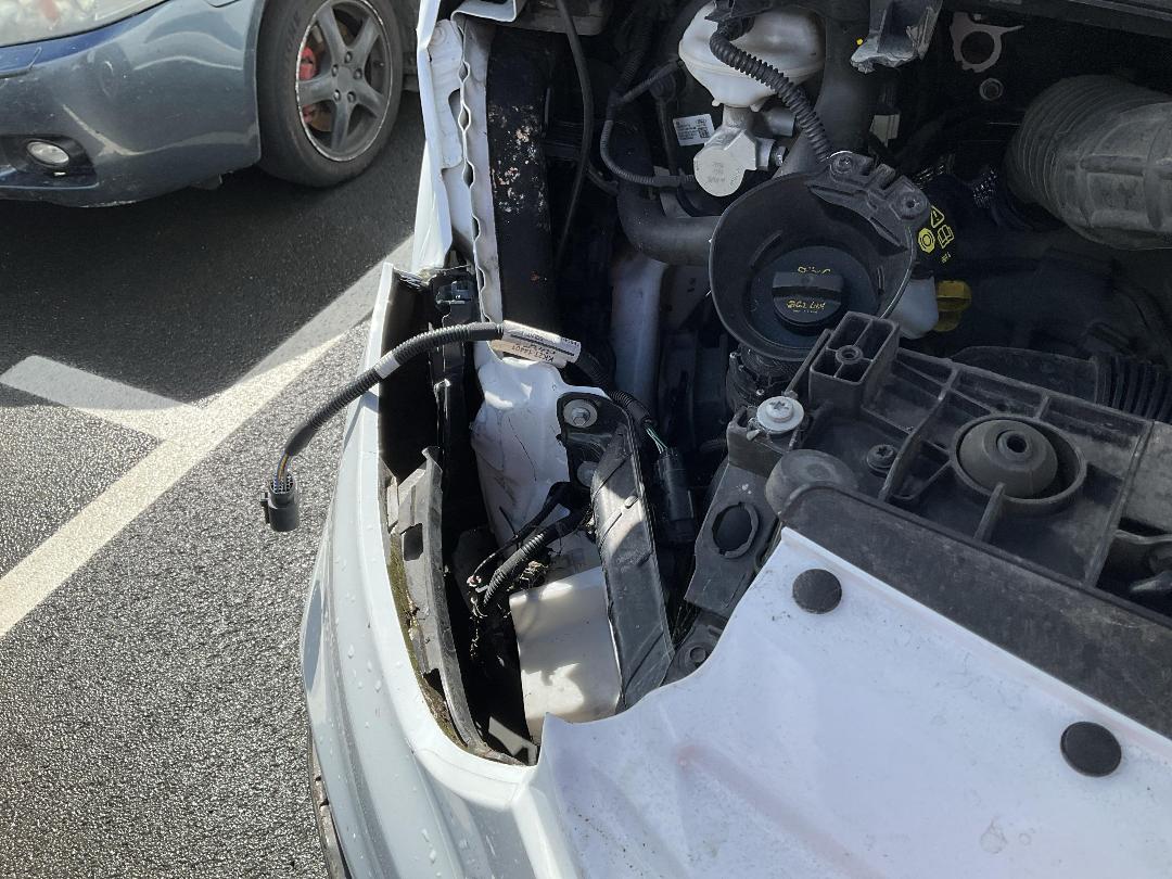 Photo '2' of Ford Transit Custom SWB LOW Roof