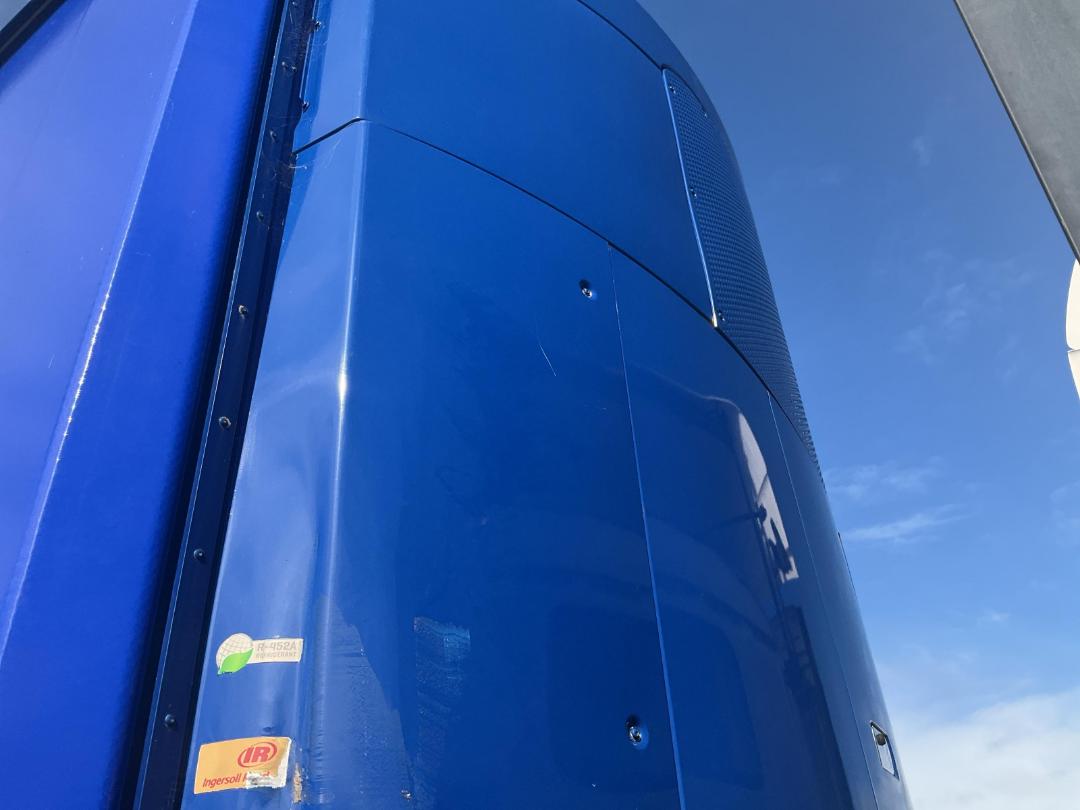 Photo '15' of FREIGHTER CURTAINSIDER 3 AXLE CURTAINSIDER Curtain/Chiller B-Train Photo '15' of FREIGHTER CURTAINSIDER 3 AXLE CURTAINSIDER Curtain/Chiller B-Train