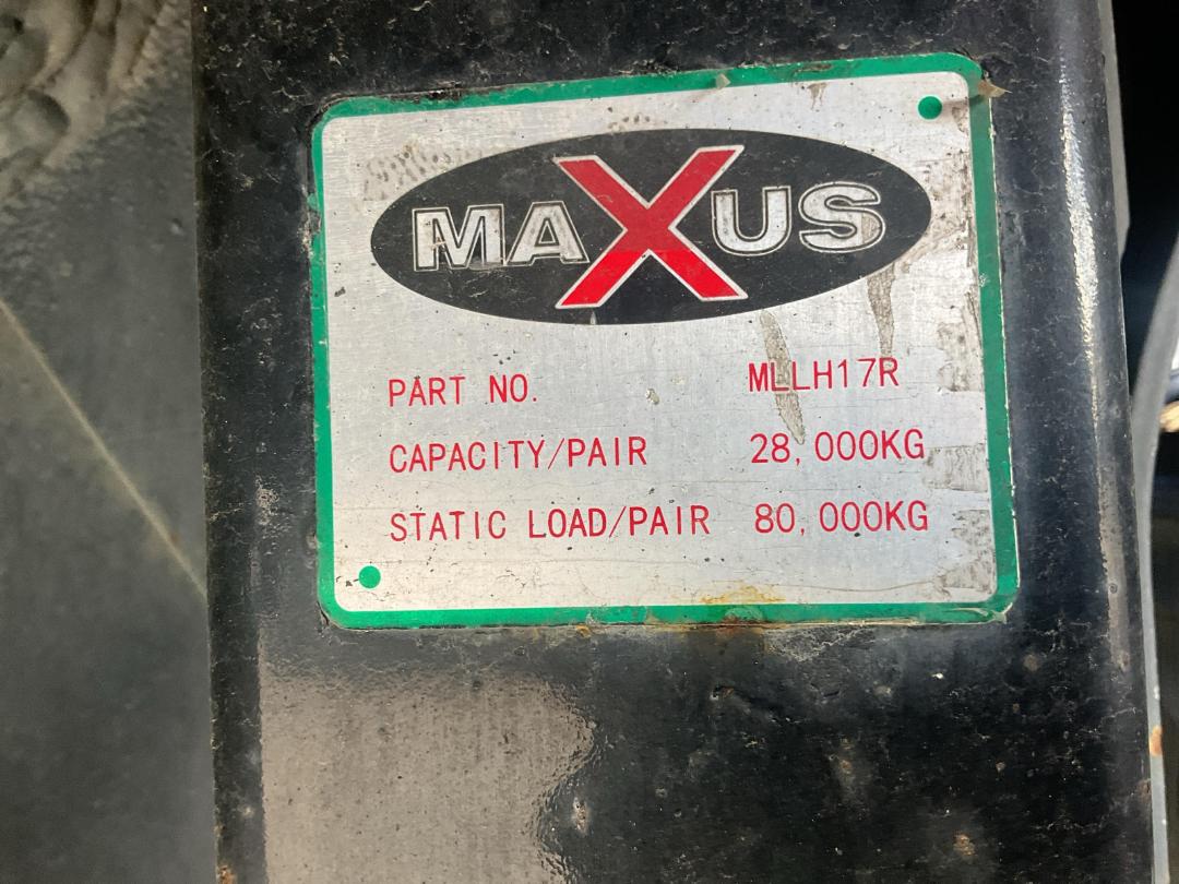 Photo '39' of FREIGHTER CURTAINSIDER 3 AXLE CURTAINSIDER Curtain/Chiller B-Train Photo '39' of FREIGHTER CURTAINSIDER 3 AXLE CURTAINSIDER Curtain/Chiller B-Train