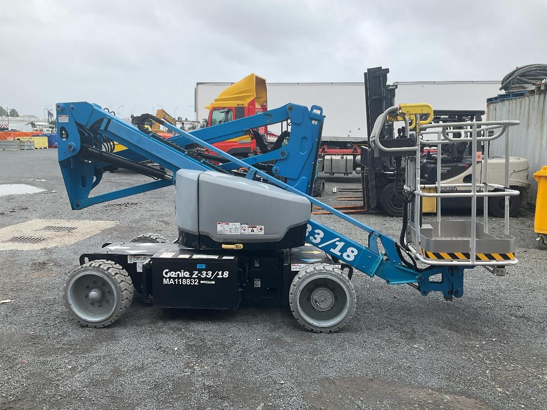 Photo '3' of Genie Z-33/18 Knuckleboom/Boomlift