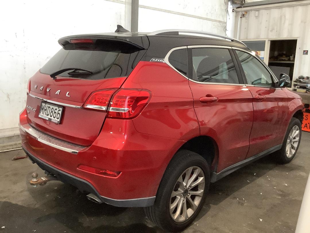 Photo '4' of Haval H2 LUX