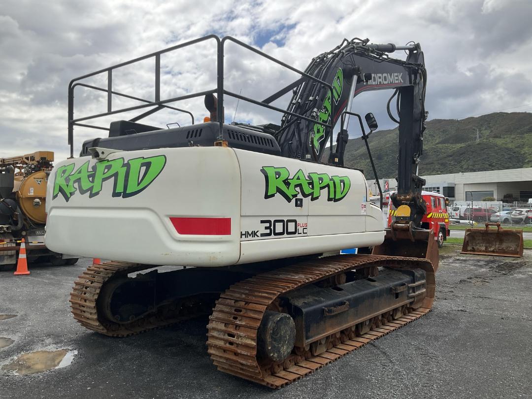 Photo '4' of HiDROMEK HMK300LC-3 Excavator