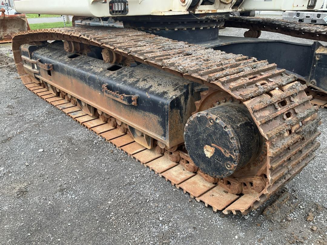 Photo '18' of HiDROMEK HMK300LC-3 Excavator