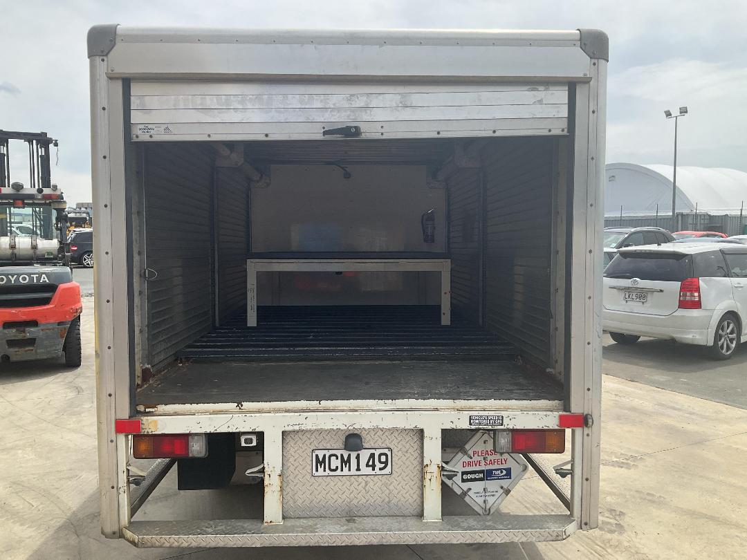 Photo '7' of Hino 300 XZU710R Box Body