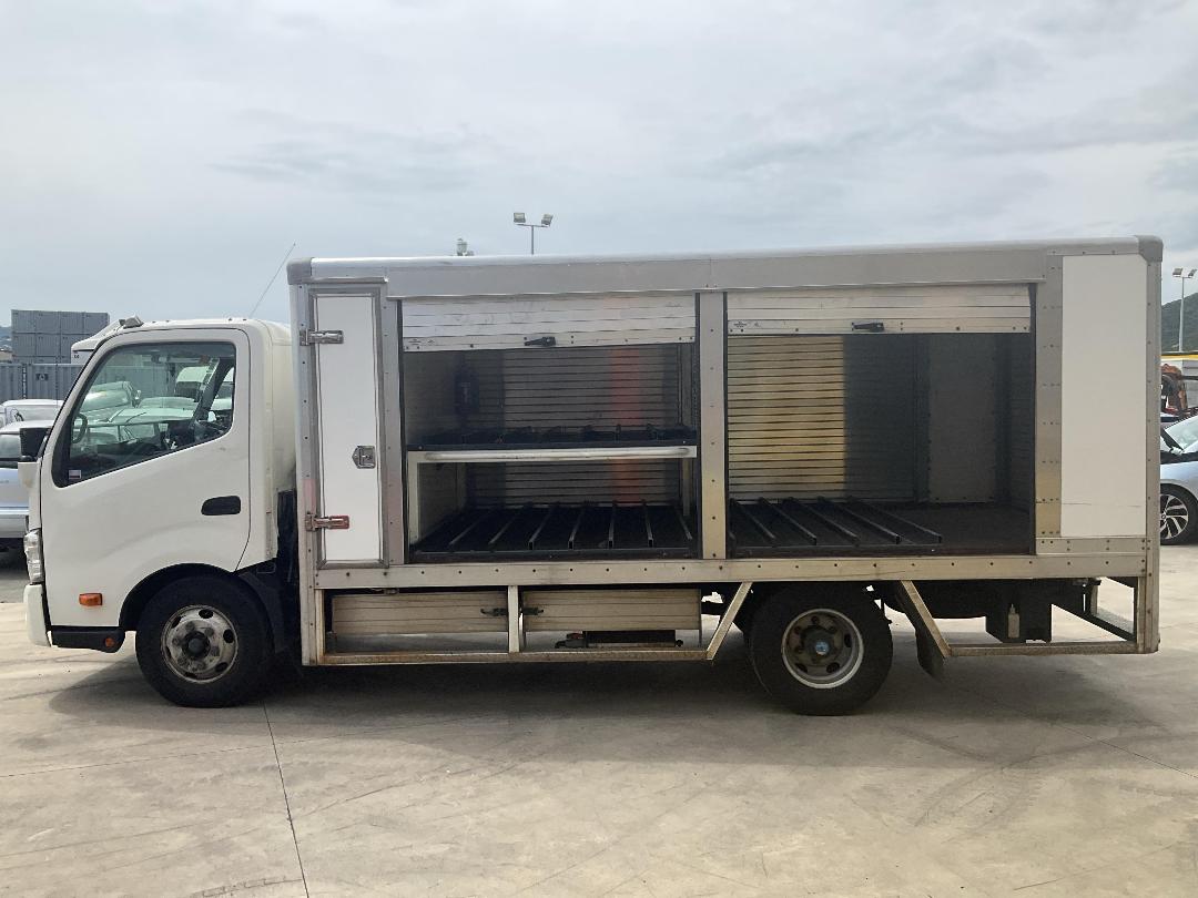 Photo '14' of Hino 300 XZU710R Box Body