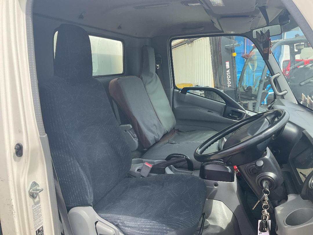 Photo '18' of Hino 300 XZU710R Box Body