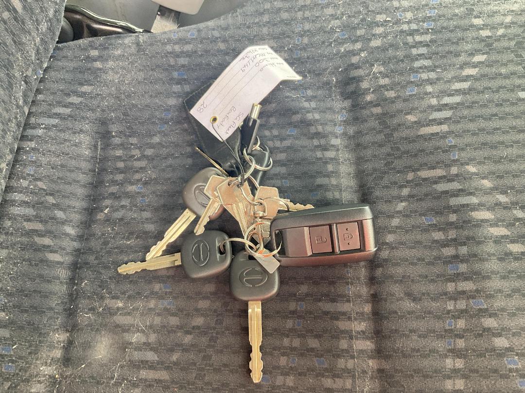 Photo '28' of Hino 300 XZU710R Box Body