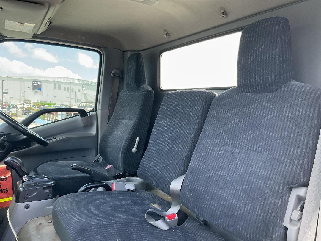 Photo '22' of Hino 300 XJC720R Flat Deck