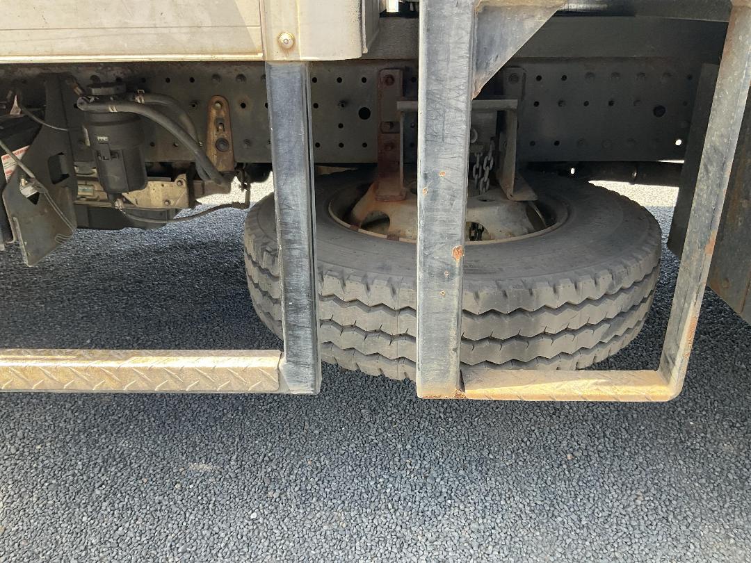 Photo '27' of Hino 300 XJC720R Flat Deck