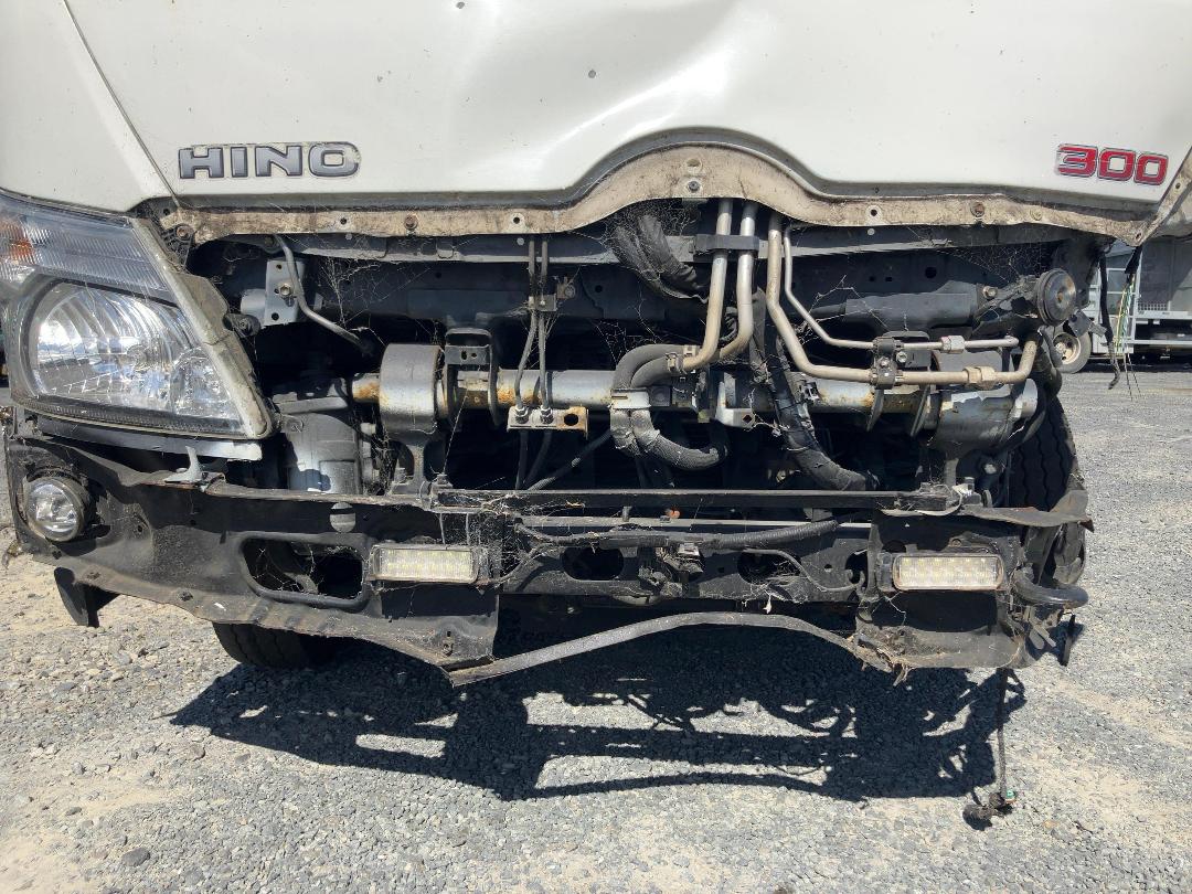 Photo '24' of Hino 300 XZU710R Box Body