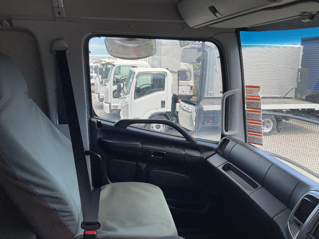 Photo '19' of Hino 500 FM1AW1G-RHU Curtainsider