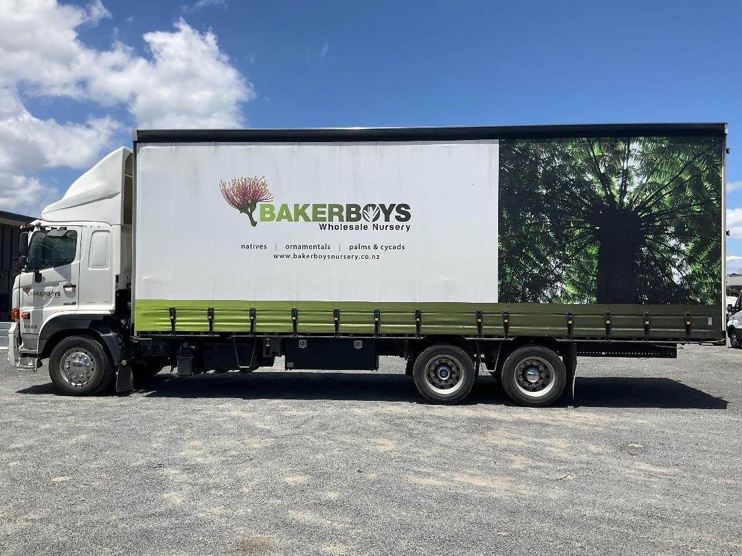 Photo '7' of Hino 500 FM1AW1G-RHU Curtainsider