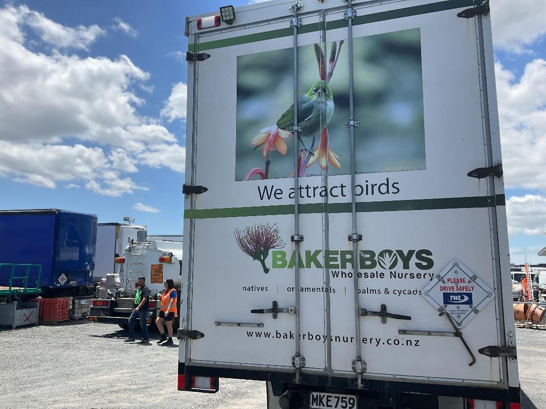 Photo '5' of Hino 500 FM1AW1G-RHU Curtainsider