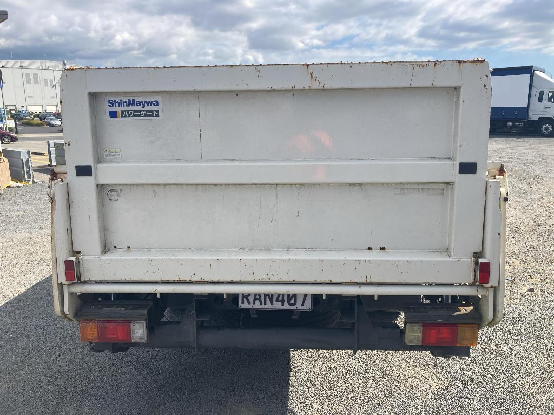 Photo '5' of Hino Dutro Flat Deck