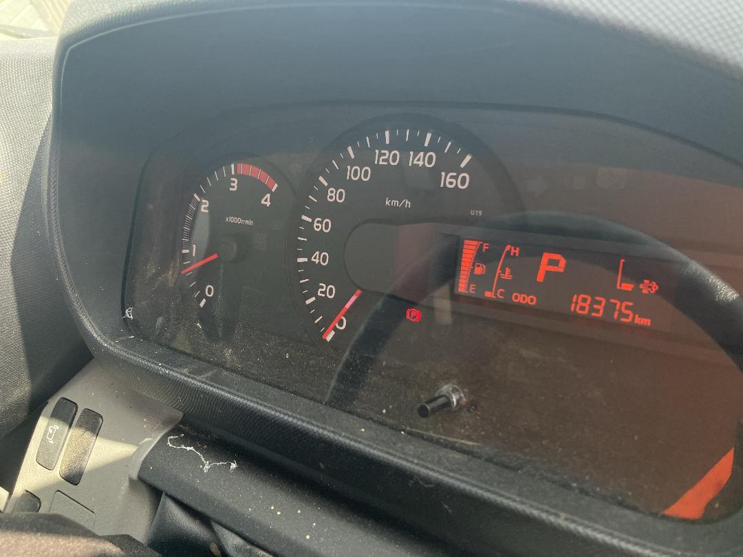 Photo '14' of Hino Dutro Flat Deck