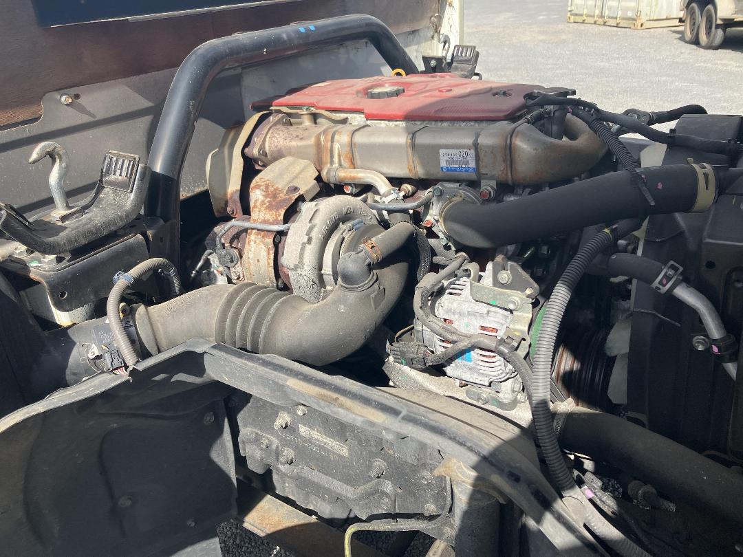 Photo '25' of Hino Dutro Flat Deck