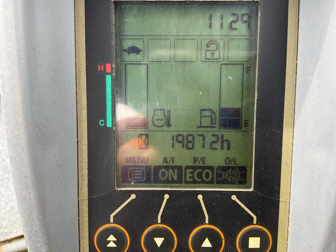 Photo '18' of Hitachi ZX33U-5A Excavator