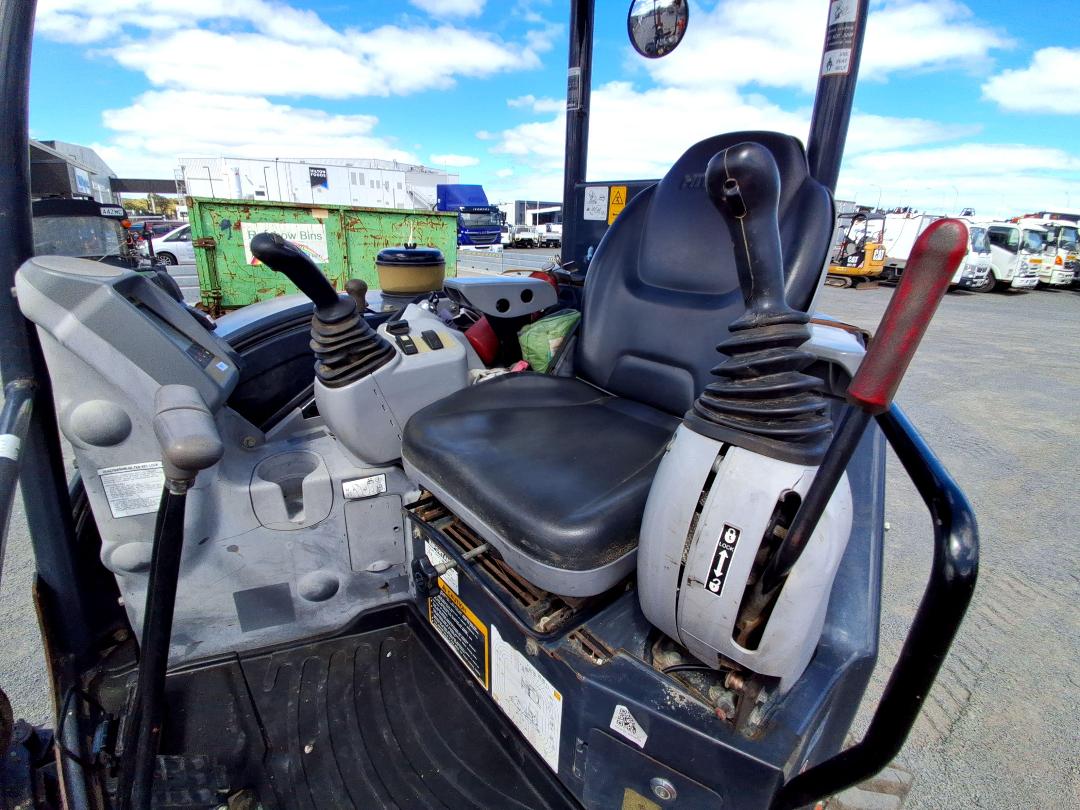 Photo '12' of Hitachi ZX33U-5A Excavator