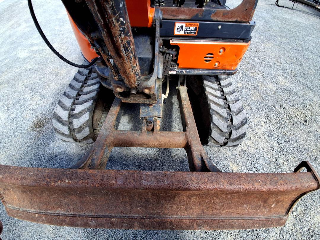 Photo '24' of Hitachi ZX33U-5A Excavator