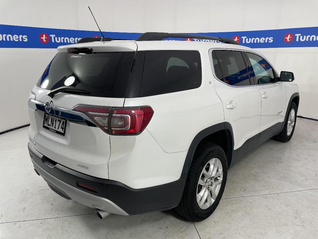 Photo '7' of Holden Acadia