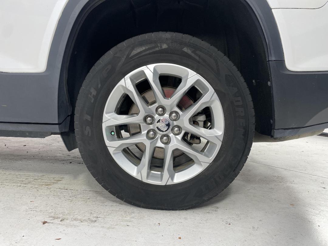 Photo '11' of Holden Acadia