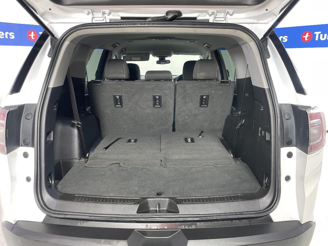 Photo '14' of Holden Acadia