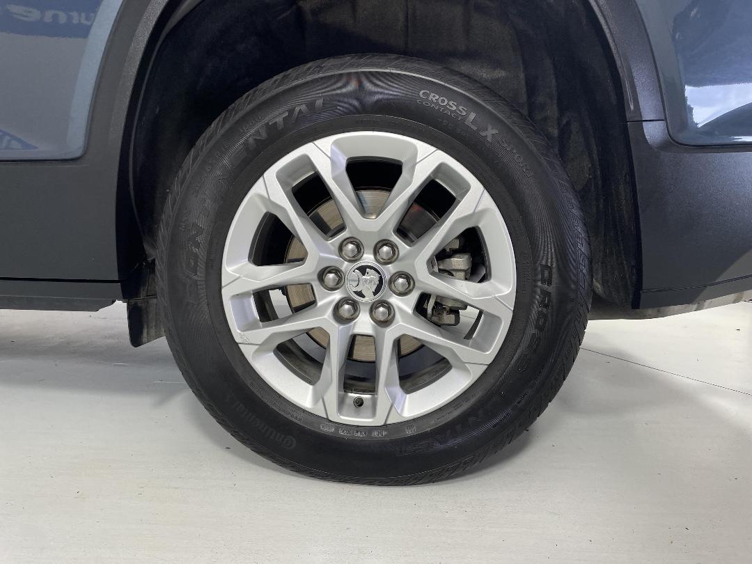 Photo '11' of Holden Acadia Photo '11' of Holden Acadia