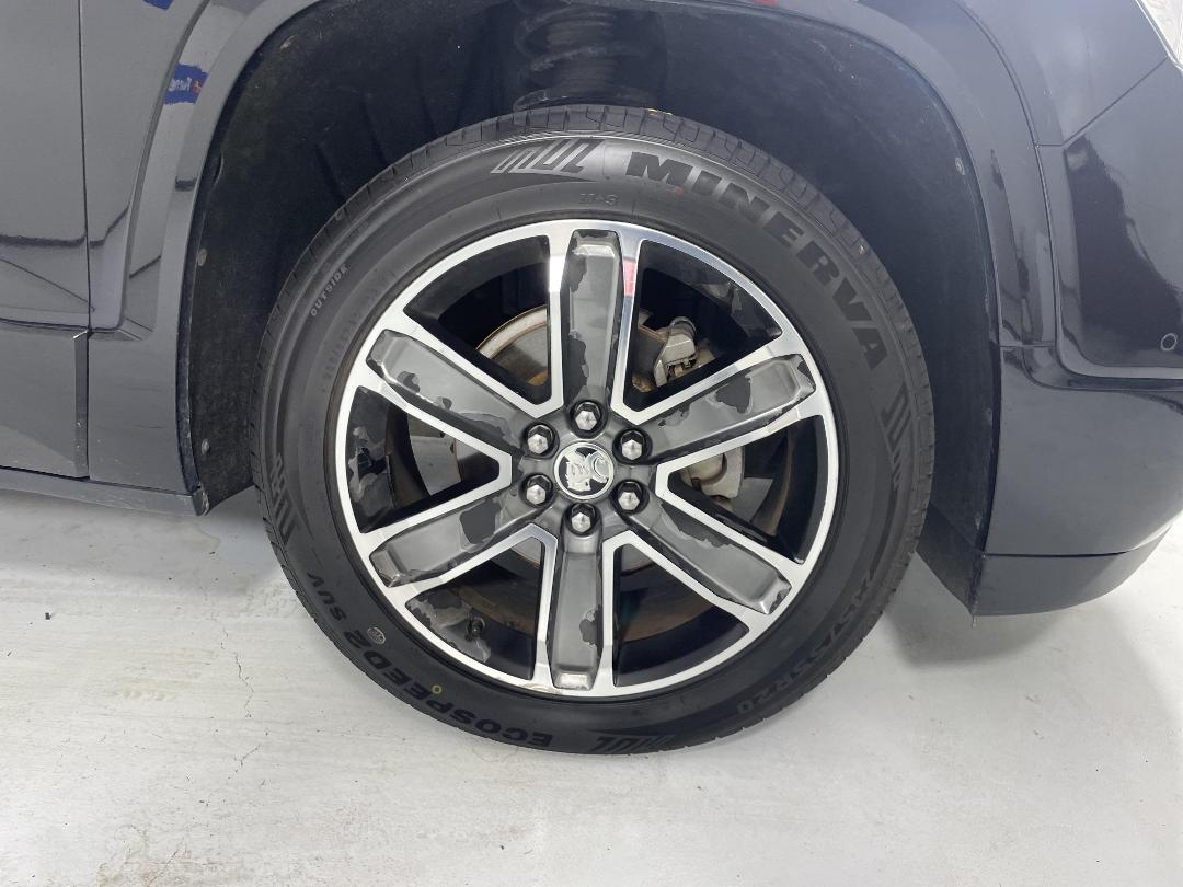 Photo '9' of Holden Acadia Photo '9' of Holden Acadia