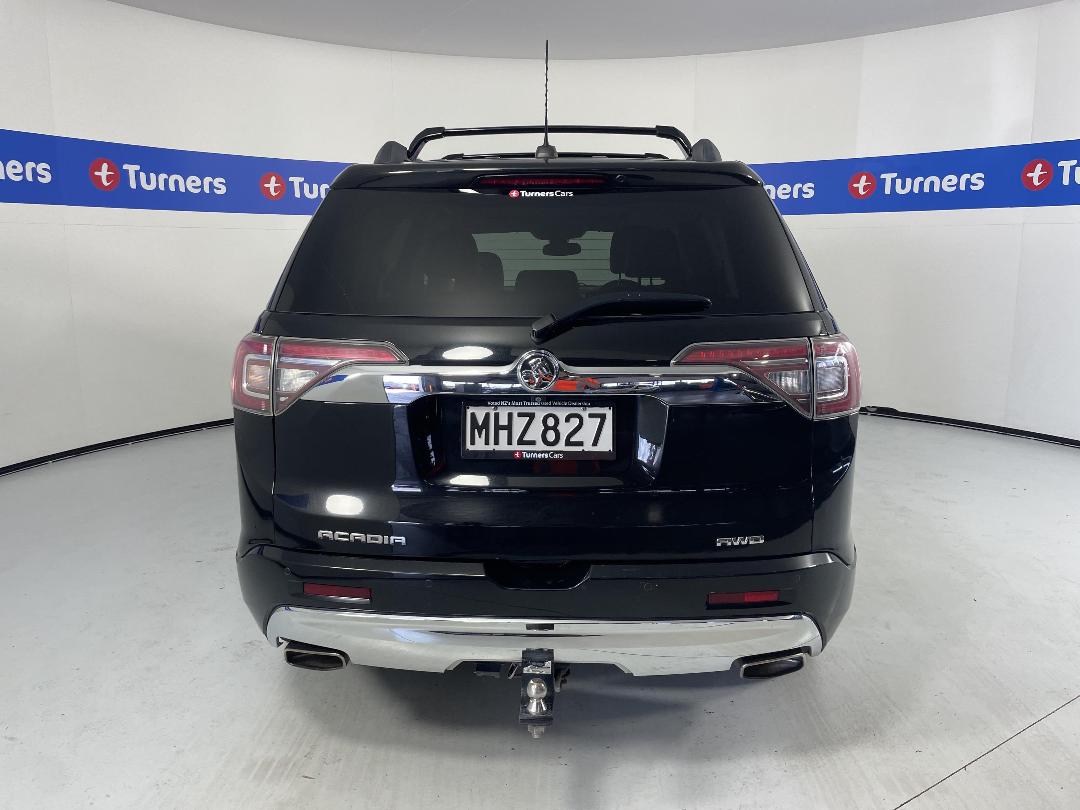 Photo '6' of Holden Acadia Photo '6' of Holden Acadia