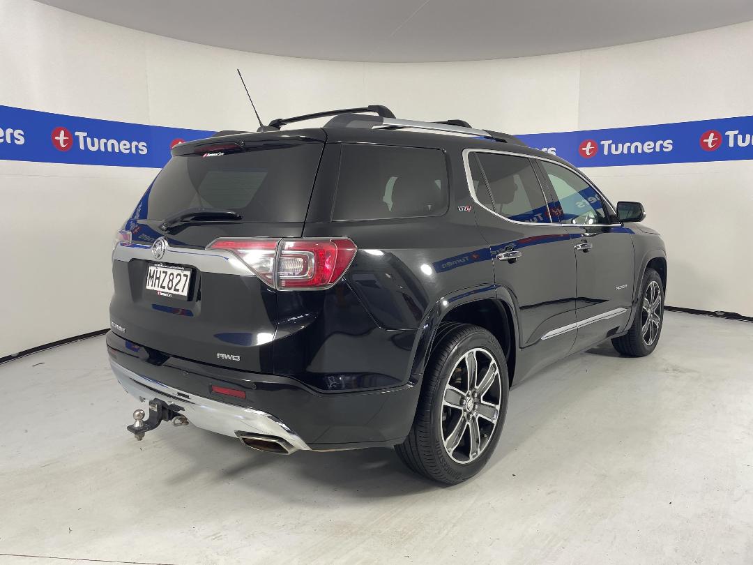 Photo '7' of Holden Acadia Photo '7' of Holden Acadia