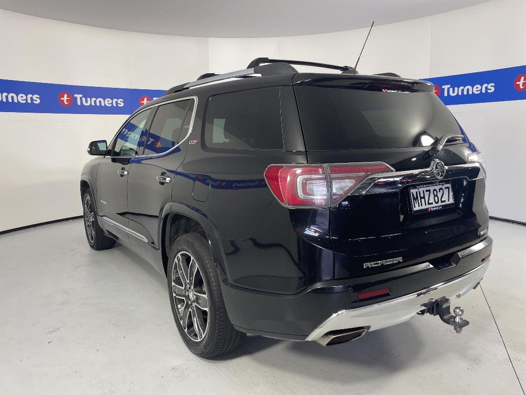 Photo '5' of Holden Acadia Photo '5' of Holden Acadia