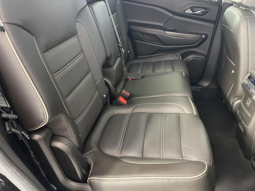 Photo '20' of Holden Acadia Photo '20' of Holden Acadia