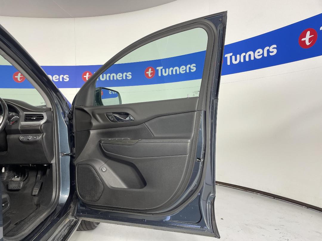 Photo '15' of Holden Acadia Photo '15' of Holden Acadia