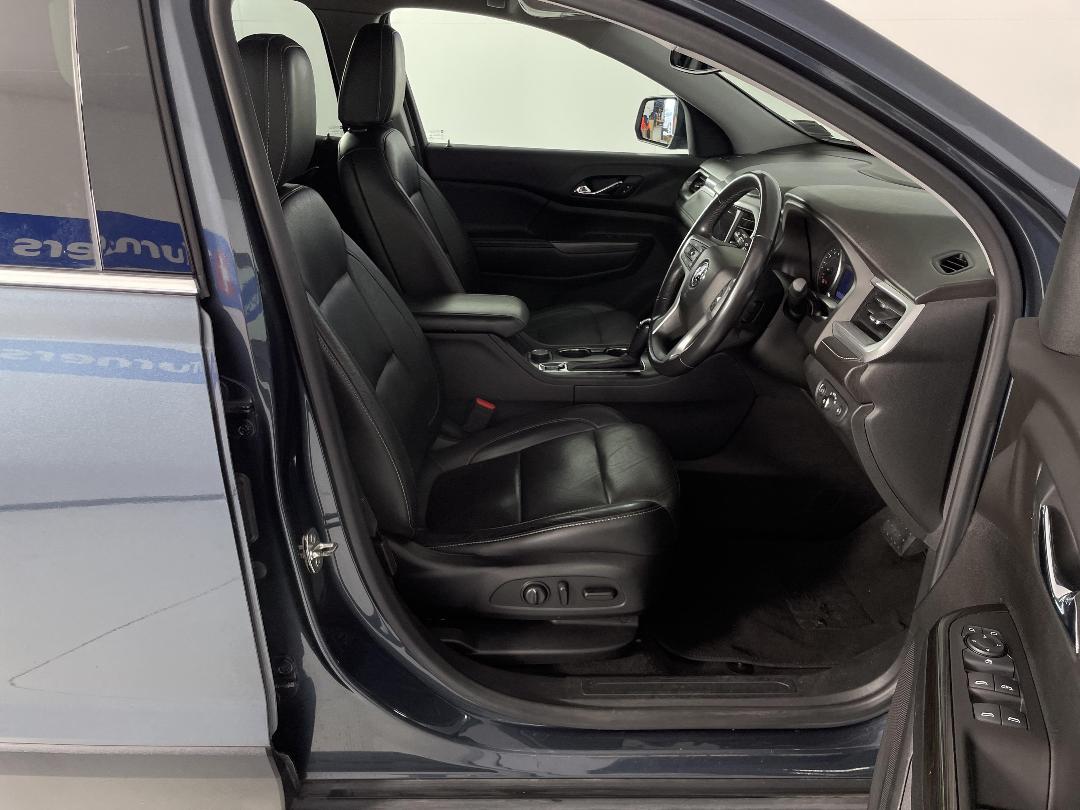 Photo '16' of Holden Acadia Photo '16' of Holden Acadia