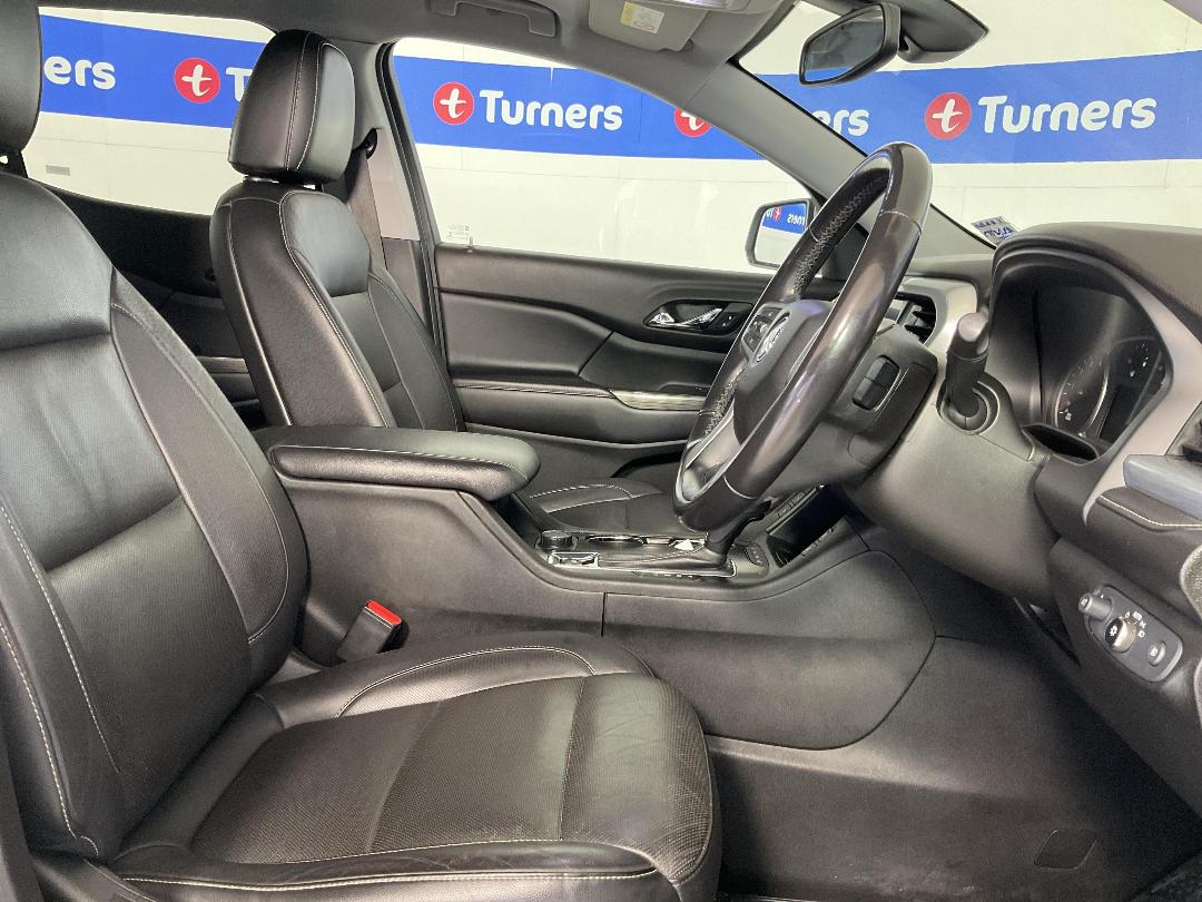 Photo '16' of Holden Acadia