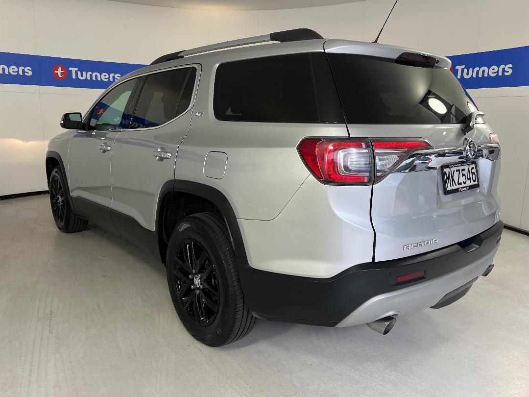 Photo '5' of Holden Acadia