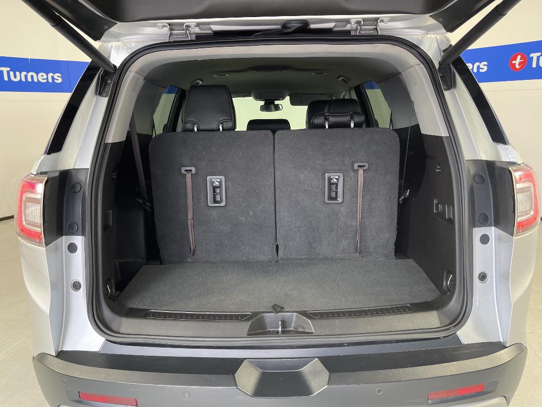 Photo '14' of Holden Acadia