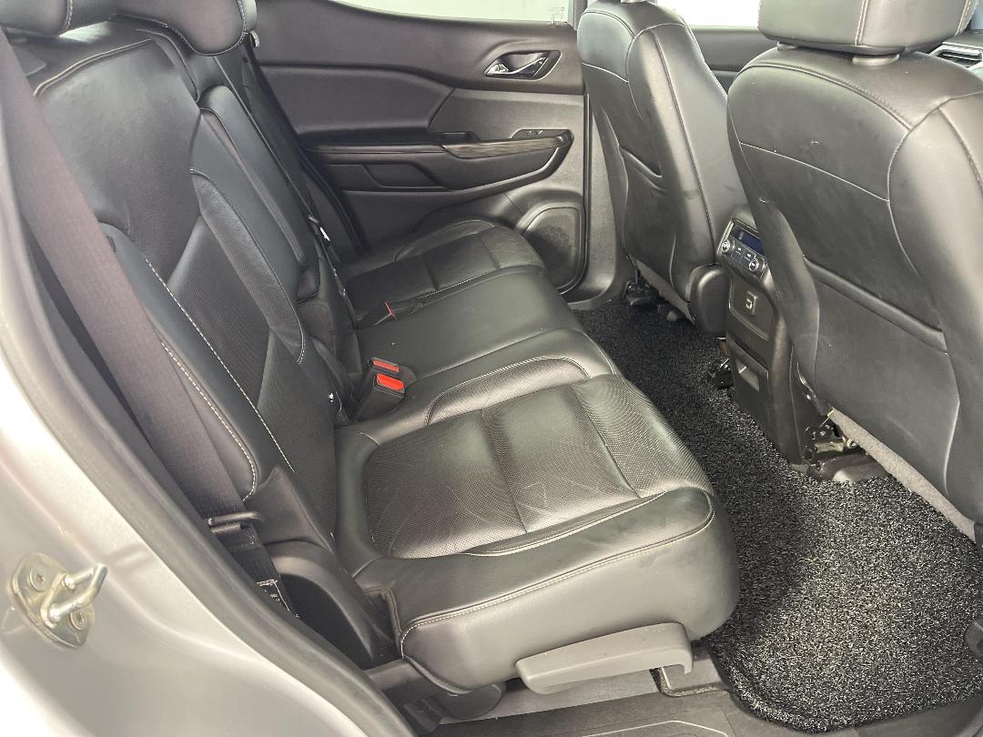 Photo '20' of Holden Acadia