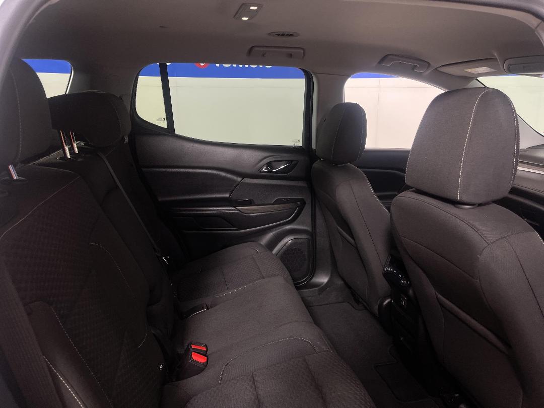 Photo '20' of Holden Acadia Photo '20' of Holden Acadia