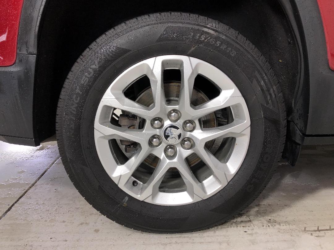 Photo '12' of Holden Acadia