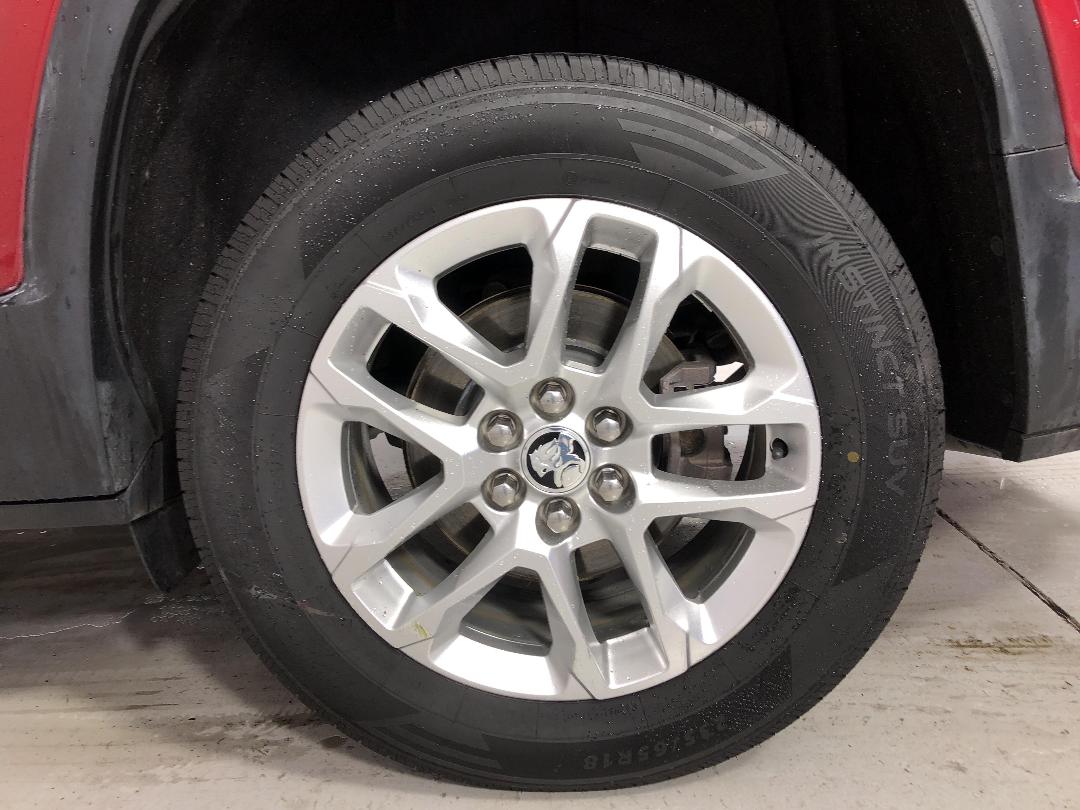 Photo '11' of Holden Acadia