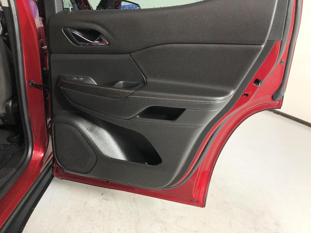 Photo '19' of Holden Acadia