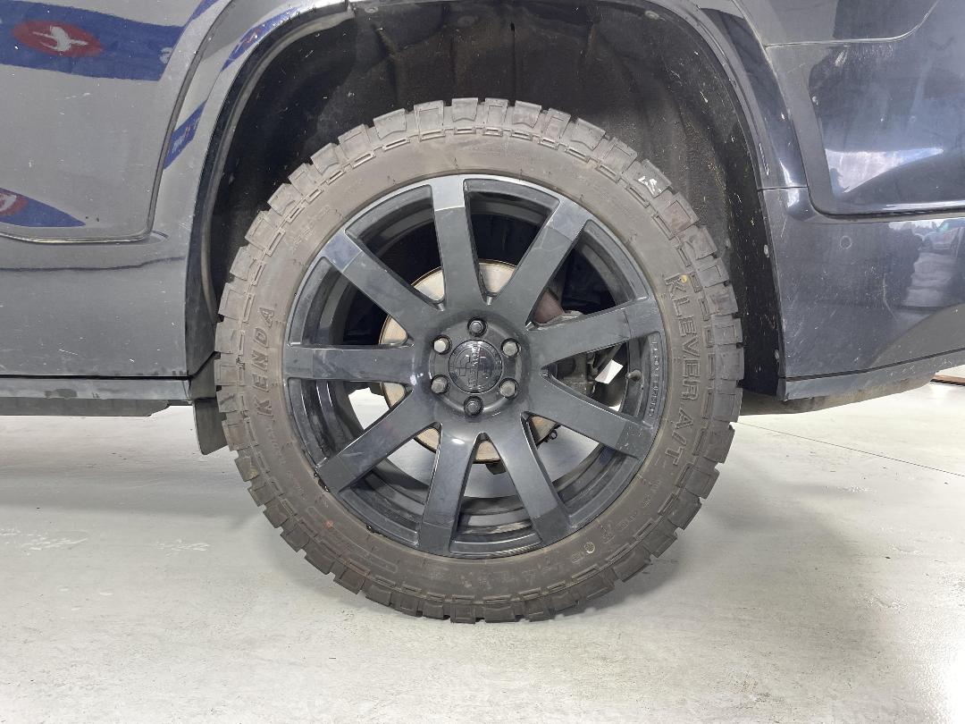 Photo '11' of Holden Acadia